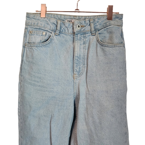 EUC Zara Light Wash Ultra High Rise Mom Jean - Picture 3 of 8